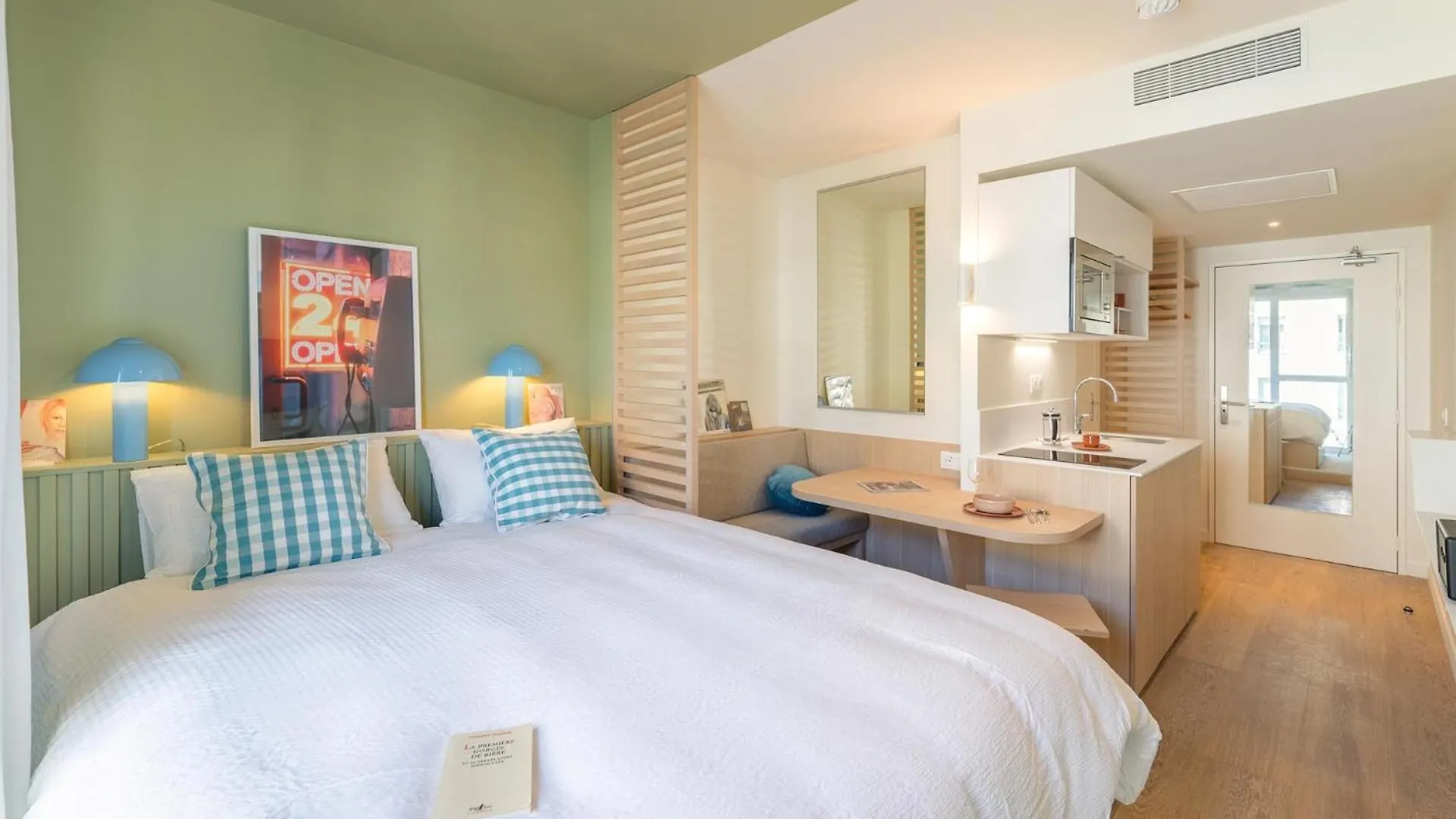 Bikube Lyon Aparthotel